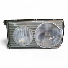 Load image into Gallery viewer, Frontscheinwerfer Mercedes-Benz W123 AWU16794 Links Scheinwerfer Headlight SCH2128108618sb
