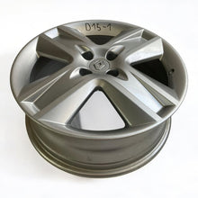 Laden Sie das Bild in den Galerie-Viewer, 1x Alufelge 17 Zoll 6.5&quot; 4x100 7711221190 Renault Megane 1 Coupe Rim Wheel