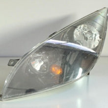 Laden Sie das Bild in den Galerie-Viewer, Frontscheinwerfer Mitsubishi Colt 0301208221 Links Scheinwerfer Headlight