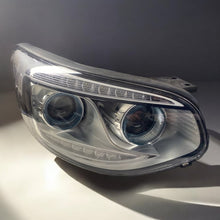 Laden Sie das Bild in den Galerie-Viewer, Frontscheinwerfer Kia Soul II Rechts Scheinwerfer Headlight