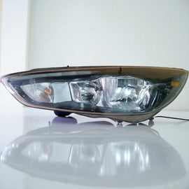 Frontscheinwerfer Ford Focus F1EB-13W029-A Ein Stück (Rechts oder Links) SCH6452754282nd