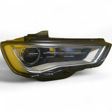 Load image into Gallery viewer, Frontscheinwerfer Audi A3 8V0941006 Xenon Rechts Scheinwerfer Headlight