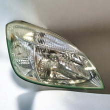 Load image into Gallery viewer, Frontscheinwerfer Kia Rio II Rechts Scheinwerfer Headlight