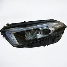 Laden Sie das Bild in den Galerie-Viewer, Frontscheinwerfer Mercedes-Benz W177 A1779062700 LED Links Headlight SCH2363533182og