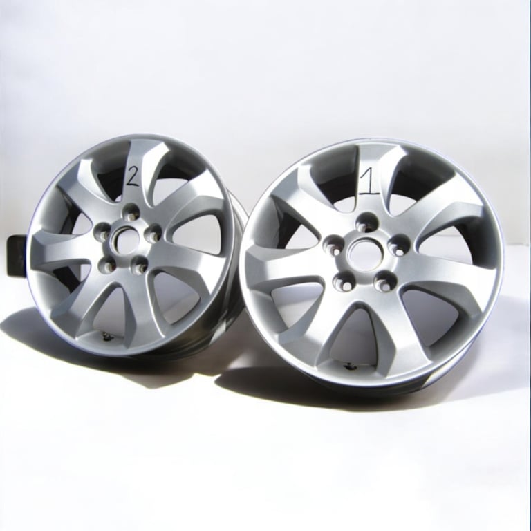 1x Alufelge 16 Zoll 6.5" 5x114.3 46ET Glanz Silber 52910-20200 Kia Carens