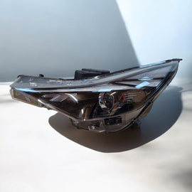 Frontscheinwerfer Hyundai Elantra VII Links Scheinwerfer Headlight