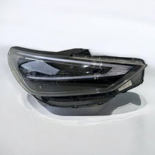 Laden Sie das Bild in den Galerie-Viewer, Frontscheinwerfer Hyundai I30 III 92102G4600 Rechts Scheinwerfer Headlight