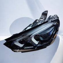 Laden Sie das Bild in den Galerie-Viewer, Frontscheinwerfer Mercedes-Benz Gle A1679066504 Xenon Links Headlight