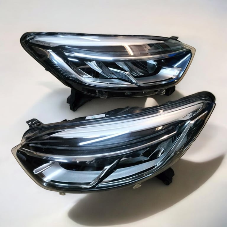 Frontscheinwerfer Renault Captur I 260606152R 260107244R LED Rechts oder Links