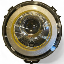 Laden Sie das Bild in den Galerie-Viewer, Frontscheinwerfer Mercedes-Benz W463 A4638200759 Xenon Links Headlight SCH2926585222qo