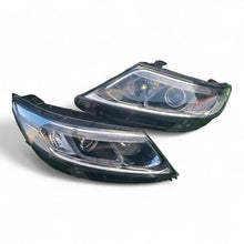 Laden Sie das Bild in den Galerie-Viewer, Frontscheinwerfer Kia Sorento I 92102-2P700 Bi-Xenon Rechts oder Links
