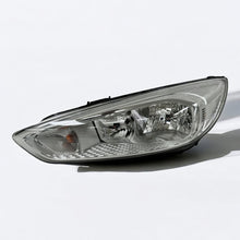 Laden Sie das Bild in den Galerie-Viewer, Frontscheinwerfer Ford Focus Links Scheinwerfer Headlight