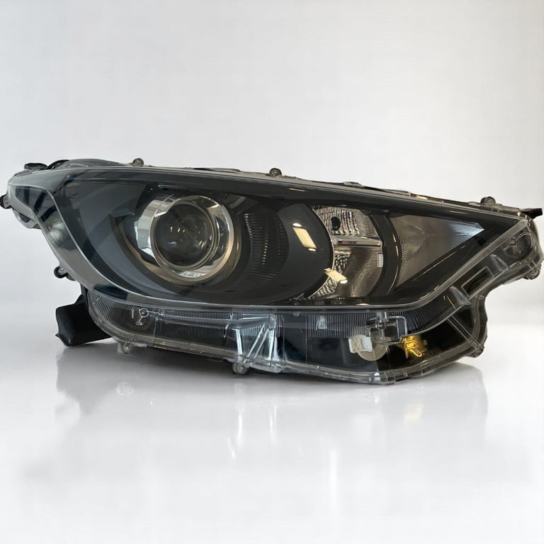 Frontscheinwerfer Toyota Yaris 81130K0060 Rechts Scheinwerfer Headlight SCH5725245543eq