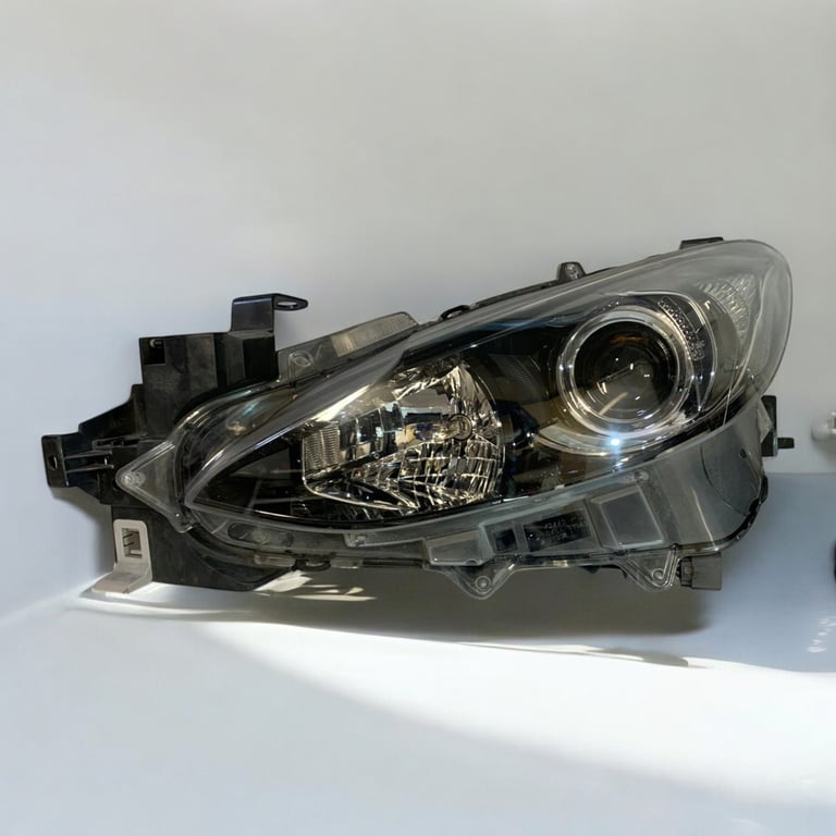 Frontscheinwerfer Mazda III B45A-51040 Links Scheinwerfer Headlight