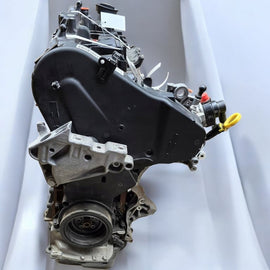 Motor Seat Skoda VW I DTR DTRE 2.0 TDI 48TKm 2020 Benzin Engine Komplett
