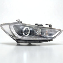 Load image into Gallery viewer, Frontscheinwerfer Hyundai Elantra 729-128261 Ein Stück (Rechts oder Links)