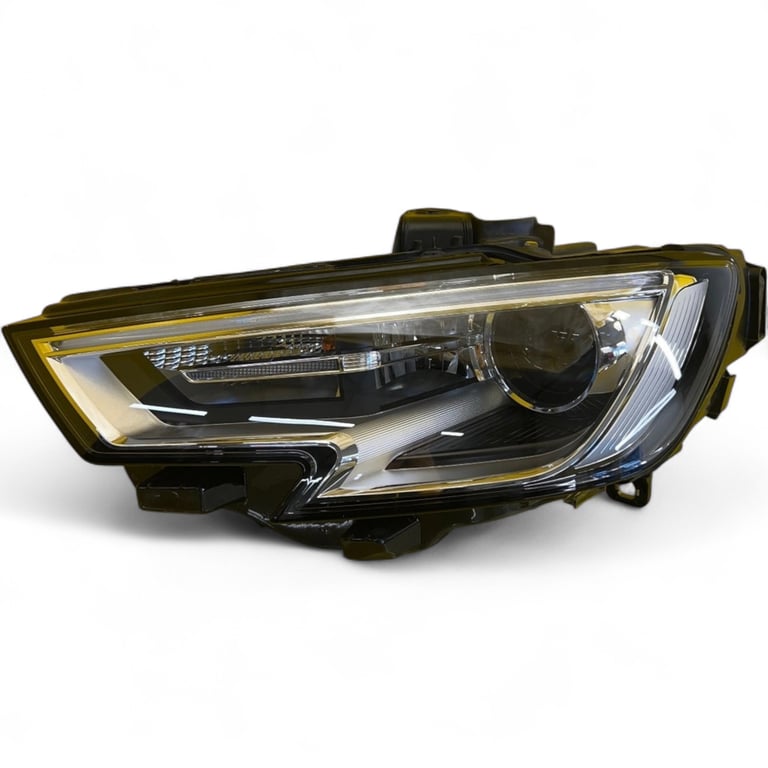 Frontscheinwerfer Audi A3 8V0941005E Xenon Links Scheinwerfer Headlight