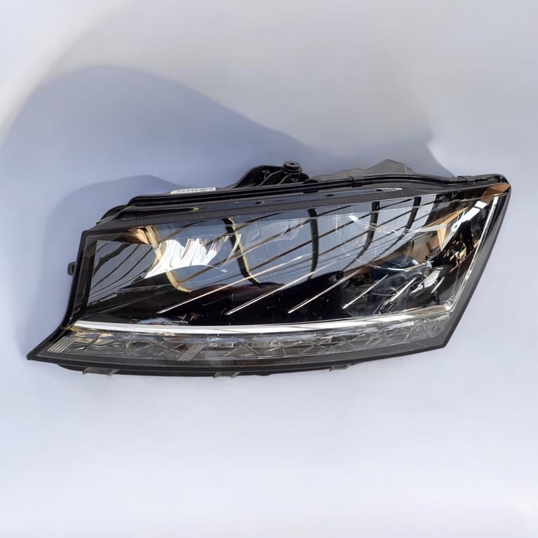 Frontscheinwerfer Skoda Fabia III 6V1941015E Full LED Links Headlight