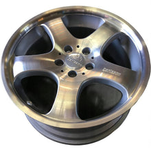 Laden Sie das Bild in den Galerie-Viewer, 1x Alufelge 18 Zoll 8.5&quot; 5x112 9M3-2L-KVX1 Mercedes-Benz Rim Wheel