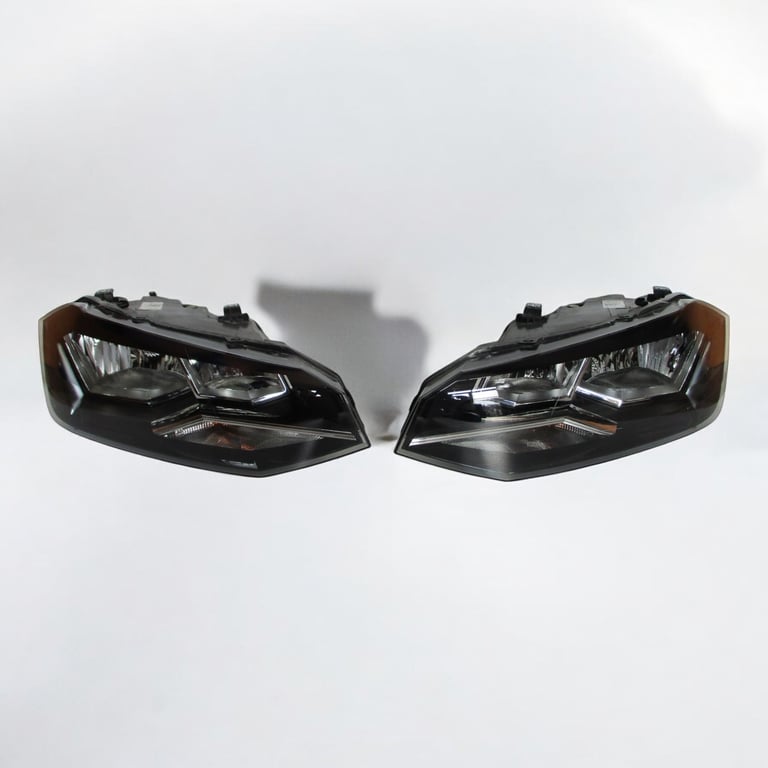 Frontscheinwerfer VW Polo 4684868 2G1941005 LED Ein Stück (Rechts oder Links)