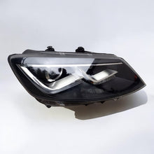 Laden Sie das Bild in den Galerie-Viewer, Frontscheinwerfer Seat Alhambra 7N5941752 Xenon Rechts Scheinwerfer Headlight