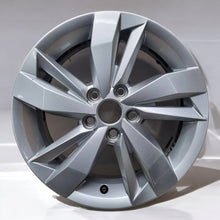 Load image into Gallery viewer, 1x Alufelge 15 Zoll 5.5" 5x100 40ET Glanz Silber 2G0601025N VW Polo Rim Wheel FEL3023367899hj