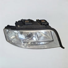 Laden Sie das Bild in den Galerie-Viewer, Frontscheinwerfer Audi A6 C5 89100448 Xenon Rechts Scheinwerfer Headlight