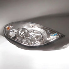 Load image into Gallery viewer, Frontscheinwerfer Renault Master III 260100049R Rechts Scheinwerfer Headlight SCH6975175522ju