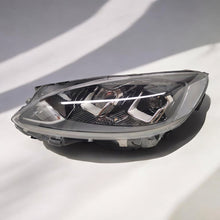 Load image into Gallery viewer, Frontscheinwerfer Ford Kuga LV4B-13E015-CA- Links Scheinwerfer Headlight SCH3283254080ea