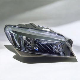 Frontscheinwerfer Skoda Superb III 3V1941016B Xenon Rechts Headlight SCH9926414228pb