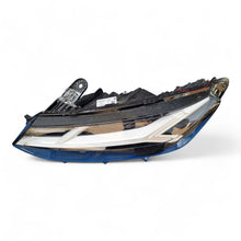 Laden Sie das Bild in den Galerie-Viewer, Frontscheinwerfer Dacia Sandero III Jogger 260602561R LED Rechts oder Links