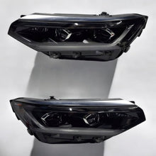 Laden Sie das Bild in den Galerie-Viewer, Frontscheinwerfer VW Passat B8 3GB941081 Ein Stück (Rechts oder Links) Headlight