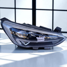 Laden Sie das Bild in den Galerie-Viewer, Frontscheinwerfer Ford Focus JX7B-13E014-CE Full LED Rechts Headlight SCH3001315632jg