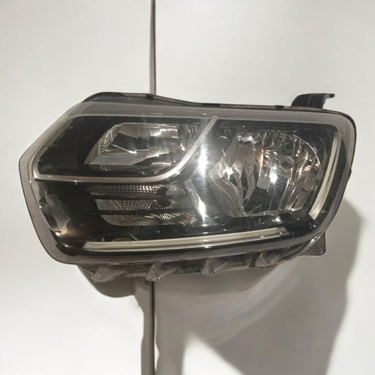 Frontscheinwerfer Dacia Duster 260609367R Links Scheinwerfer Headlight