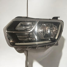 Laden Sie das Bild in den Galerie-Viewer, Frontscheinwerfer Dacia Duster 260609367R Links Scheinwerfer Headlight