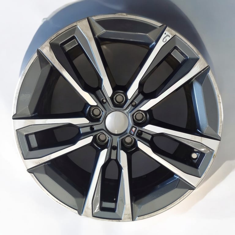 1x Alufelge 17 Zoll 7.0" 5x112 41ET Glanz Graphit 6891175 BMW 2 Active Tourer Mg FEL5350179275vo