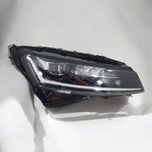 Load image into Gallery viewer, Frontscheinwerfer Skoda Superb III 3V1941016 LED Rechts Scheinwerfer Headlight