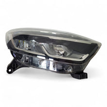 Laden Sie das Bild in den Galerie-Viewer, Frontscheinwerfer Renault Captur I 260107244R Rechts Scheinwerfer Headlight SCH2894345581ct