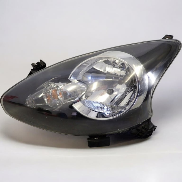 Frontscheinwerfer Toyota Aygo 81150-0H070 Links Scheinwerfer Headlight SCH4140209127th