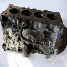 Laden Sie das Bild in den Galerie-Viewer, Motorblock Mazda SHO1 SHO2 2.2 CDTI Benzin Unkomplett