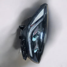 Load image into Gallery viewer, Frontscheinwerfer Kia Niro A5240676 Rechts Scheinwerfer Headlight