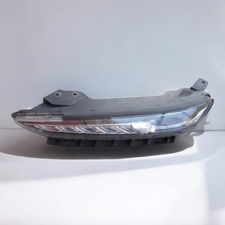 Frontscheinwerfer Hyundai Kona 922207J9000 Links Scheinwerfer Headlight SCH6625581274hg