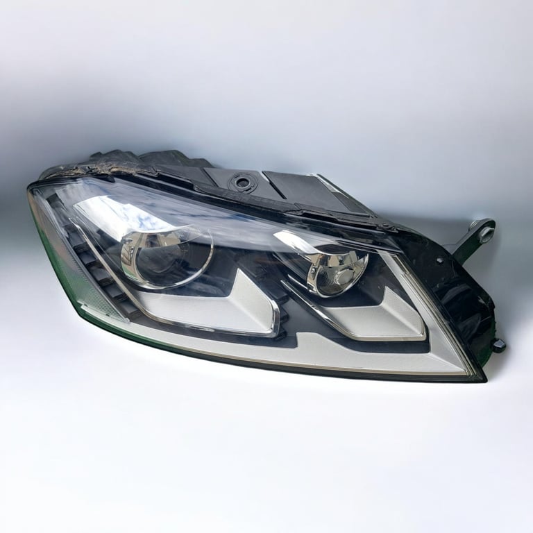 Frontscheinwerfer VW Passat B7 3AB941752 90005333 Xenon Rechts Headlight