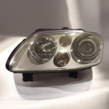 Load image into Gallery viewer, Frontscheinwerfer VW Touran 1T0941031 Xenon Links Scheinwerfer Headlight