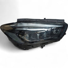 Laden Sie das Bild in den Galerie-Viewer, Frontscheinwerfer Mercedes-Benz W247 A2479062003 LED Rechts Headlight SCH8406958693at