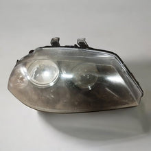 Load image into Gallery viewer, Frontscheinwerfer Seat Ibiza III 6L1941032B Xenon Rechts Scheinwerfer Headlight