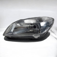 Laden Sie das Bild in den Galerie-Viewer, Frontscheinwerfer Skoda Fabia II 5J1941015C Links Scheinwerfer Headlight