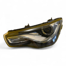 Laden Sie das Bild in den Galerie-Viewer, Frontscheinwerfer Audi A1 8X0941005 Xenon Ein Stück (Rechts oder Links) SCH2763608552gf