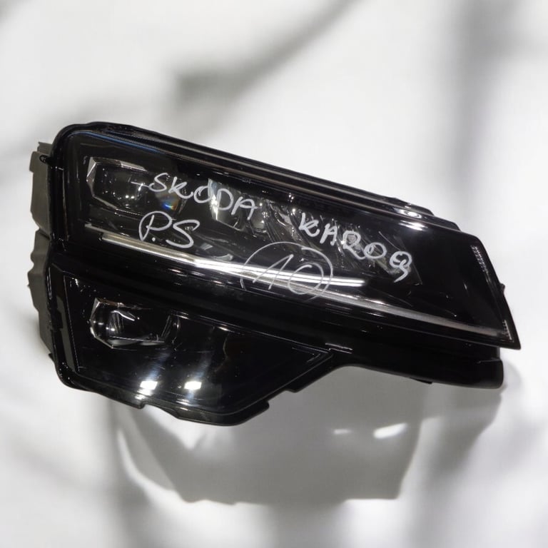 Frontscheinwerfer Skoda Karoq 57B941016 LED Rechts Scheinwerfer Headlight SCH8043001548zv