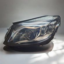 Laden Sie das Bild in den Galerie-Viewer, Frontscheinwerfer Mercedes-Benz 2059061506 Links Scheinwerfer Headlight